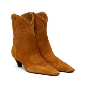 Khaite The Dallas boots in tan size 40